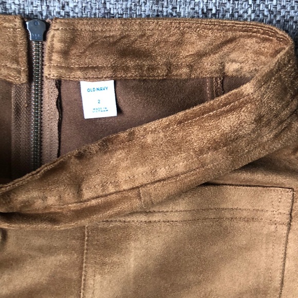 Old Navy size 2 suede mustard skirt - Picture 2 of 5